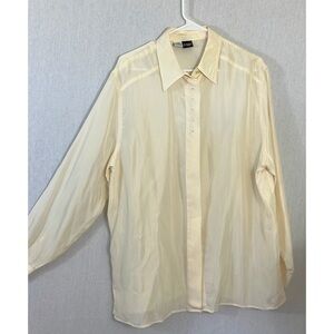 Vintage 80’s 100% silk cream color button down blouse